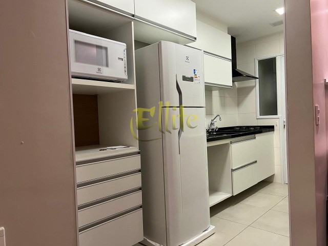 Apartamento para alugar com 1 quarto, 47m² - Foto 4