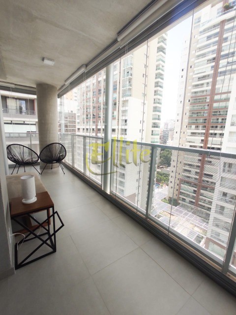 Apartamento à venda e aluguel com 1 quarto, 50m² - Foto 11