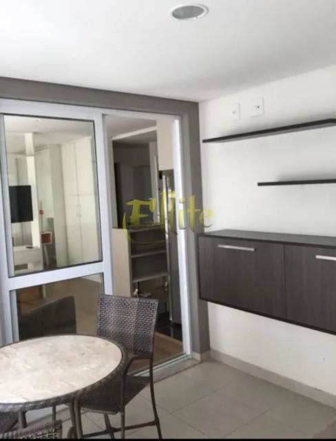 Apartamento para alugar com 1 quarto, 40m² - Foto 10