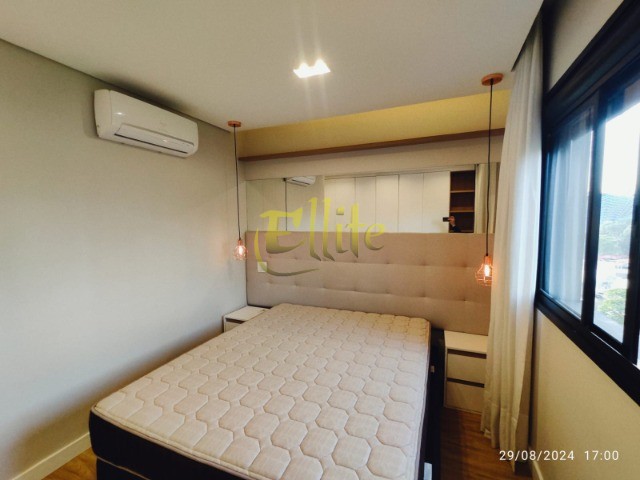 Apartamento para alugar com 2 quartos, 68m² - Foto 31