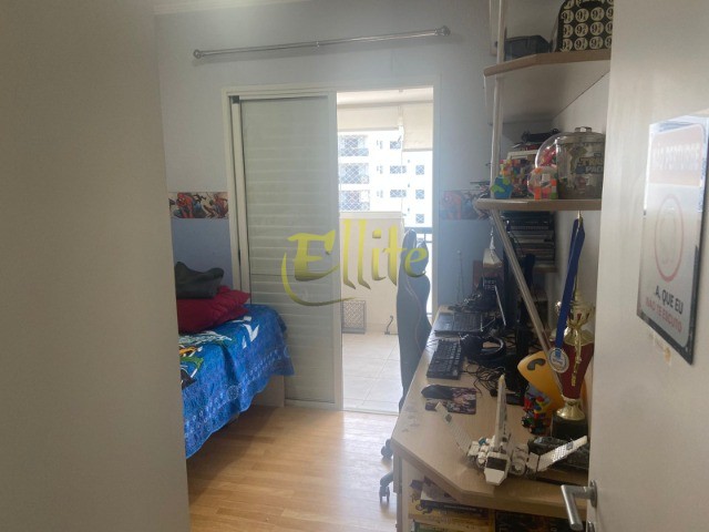 Apartamento à venda com 3 quartos, 130m² - Foto 25