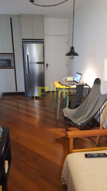 Apartamento à venda com 1 quarto, 28m² - Foto 1