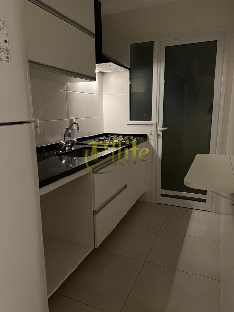 Apartamento para alugar com 1 quarto, 47m² - Foto 5