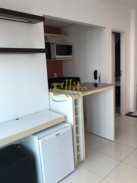 Apartamento para alugar com 1 quarto, 45m² - Foto 6