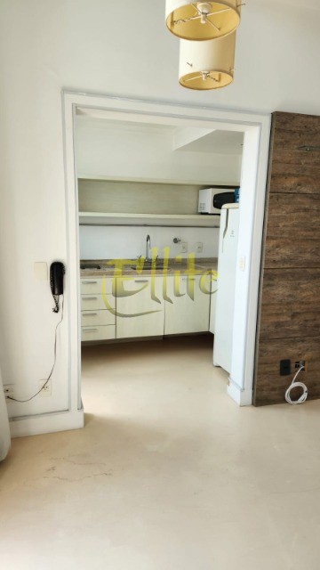 Apartamento para alugar com 1 quarto, 49m² - Foto 4