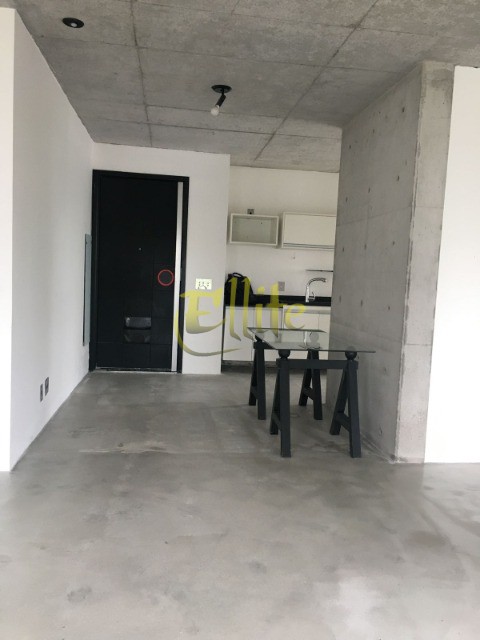 Apartamento para alugar com 1 quarto, 75m² - Foto 1