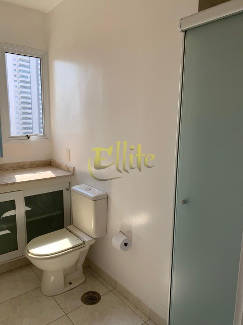 Apartamento para alugar com 3 quartos, 110m² - Foto 18