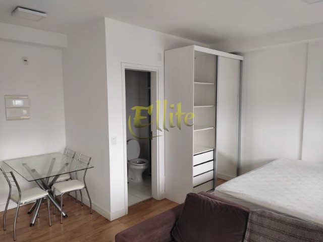 Apartamento para alugar com 1 quarto, 42m² - Foto 7