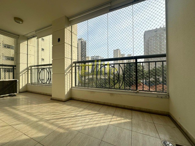 Apartamento para alugar com 2 quartos, 73m² - Foto 14