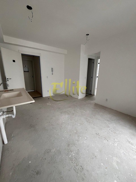 Apartamento à venda com 2 quartos, 38m² - Foto 7