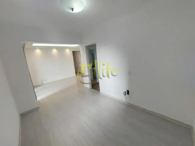 Apartamento para alugar com 2 quartos, 80m² - Foto 6