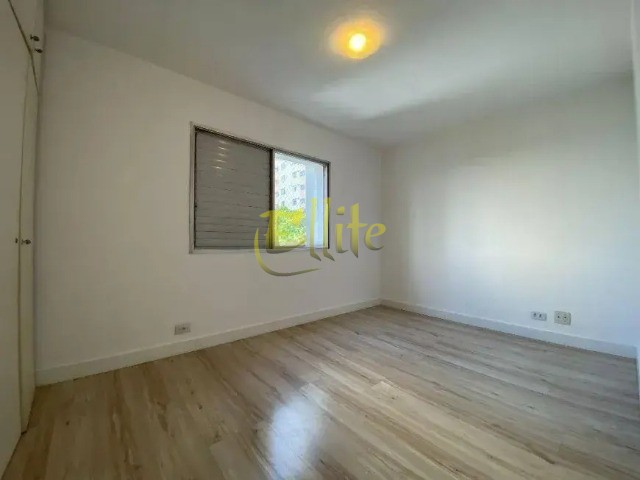 Apartamento para alugar com 2 quartos, 65m² - Foto 8