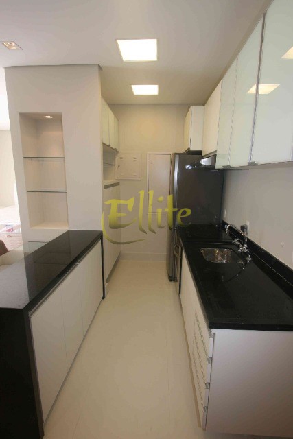 Apartamento para alugar com 1 quarto, 59m² - Foto 8