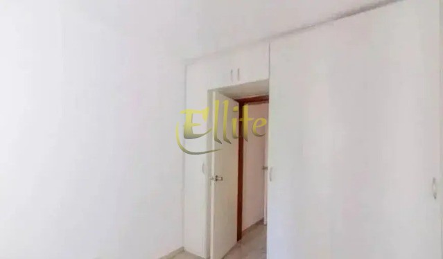 Apartamento para alugar com 2 quartos, 70m² - Foto 14