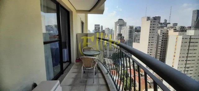 Apartamento para alugar com 1 quarto, 45m² - Foto 2