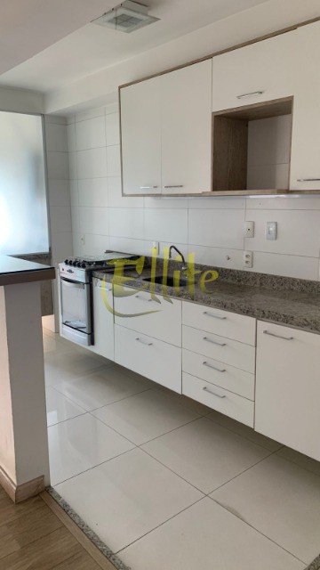 Apartamento para alugar com 2 quartos, 79m² - Foto 6