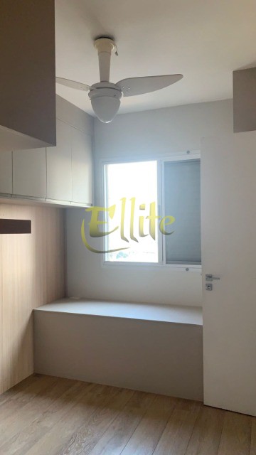 Apartamento para alugar com 2 quartos, 79m² - Foto 14