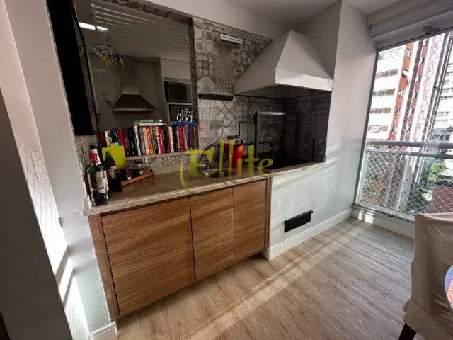 Apartamento à venda e aluguel com 2 quartos, 66m² - Foto 5