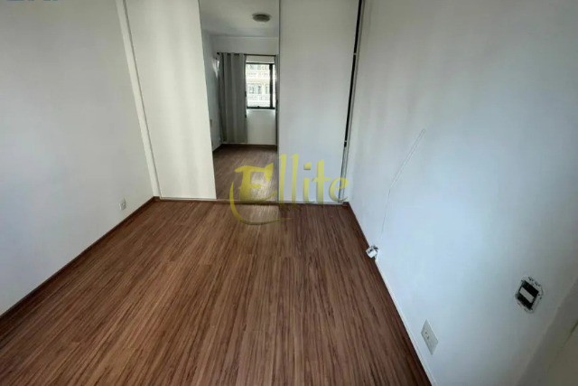 Apartamento para alugar com 1 quarto, 41m² - Foto 12