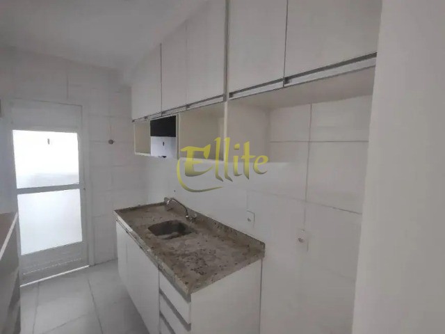 Apartamento para alugar com 1 quarto, 42m² - Foto 10