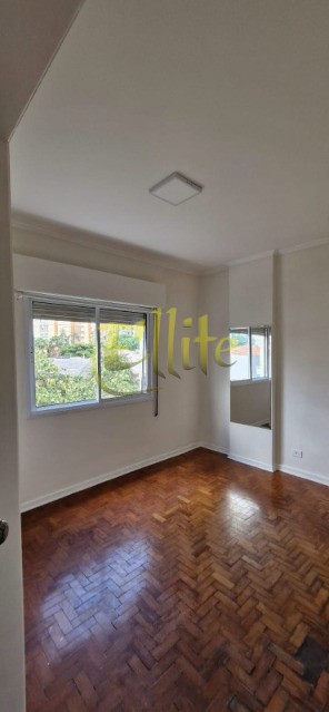 Apartamento para alugar com 2 quartos, 85m² - Foto 12