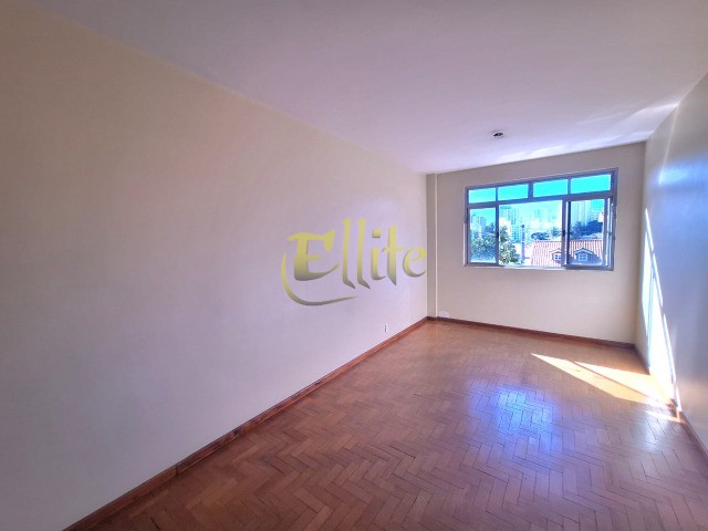 Apartamento à venda com 2 quartos, 80m² - Foto 1