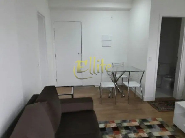 Apartamento para alugar com 1 quarto, 42m² - Foto 6