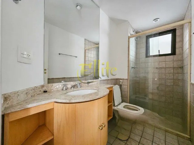 Apartamento para alugar com 1 quarto, 56m² - Foto 15