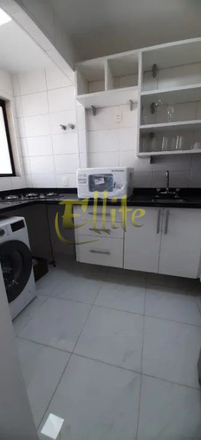 Apartamento para alugar com 1 quarto, 45m² - Foto 10