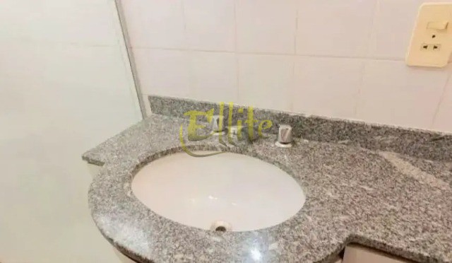 Apartamento para alugar com 2 quartos, 70m² - Foto 19