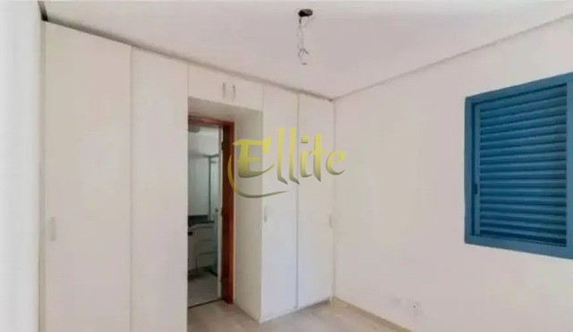 Apartamento para alugar com 2 quartos, 70m² - Foto 17