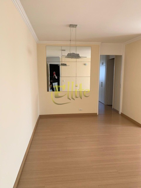 Apartamento para alugar com 3 quartos, 110m² - Foto 3