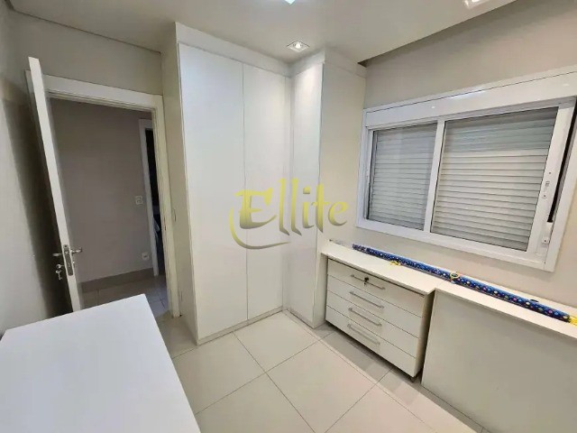 Apartamento para alugar com 2 quartos, 74m² - Foto 13