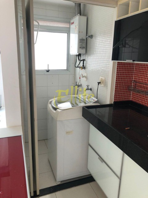 Apartamento para alugar com 1 quarto, 45m² - Foto 10