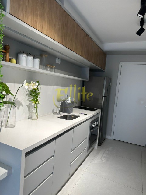 Apartamento para alugar com 1 quarto, 32m² - Foto 7