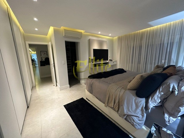 Apartamento para alugar com 4 quartos, 237m² - Foto 38