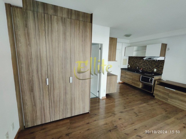 Apartamento para alugar com 1 quarto, 40m² - Foto 10