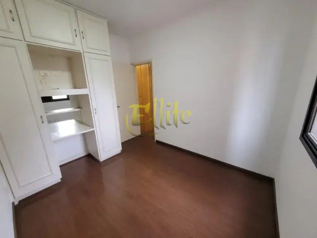 Apartamento para alugar com 3 quartos, 105m² - Foto 11