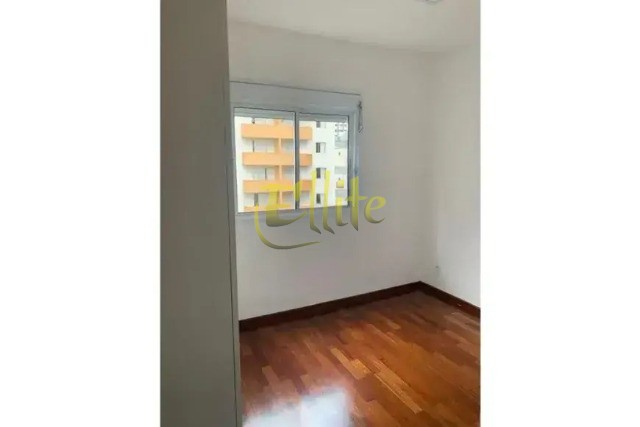 Apartamento para alugar com 2 quartos, 68m² - Foto 11