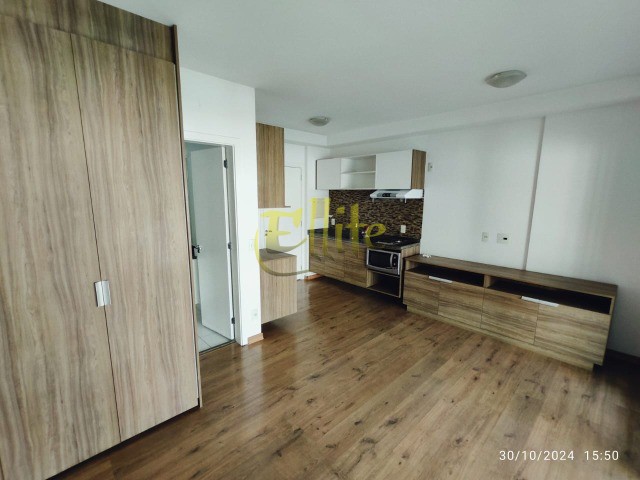 Apartamento para alugar com 1 quarto, 40m² - Foto 8