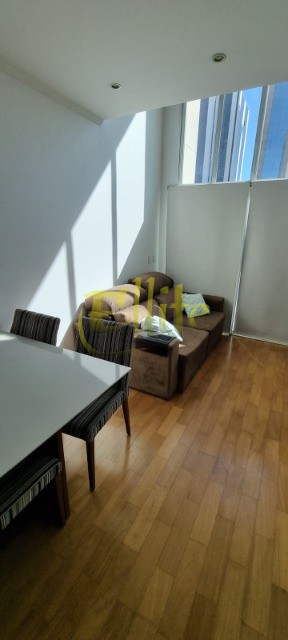 Apartamento para alugar com 1 quarto, 50m² - Foto 8