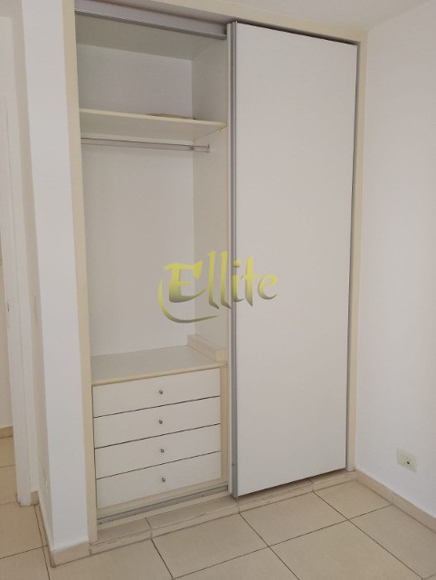 Apartamento para alugar com 2 quartos, 68m² - Foto 17