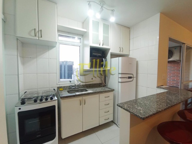 Apartamento para alugar com 1 quarto, 45m² - Foto 16