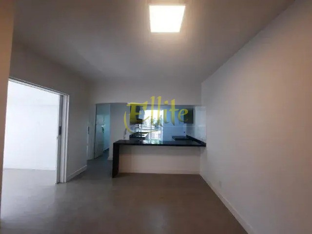 Apartamento para alugar com 1 quarto, 55m² - Foto 1