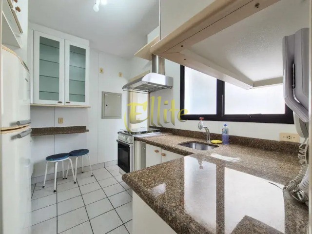 Apartamento para alugar com 2 quartos, 94m² - Foto 10