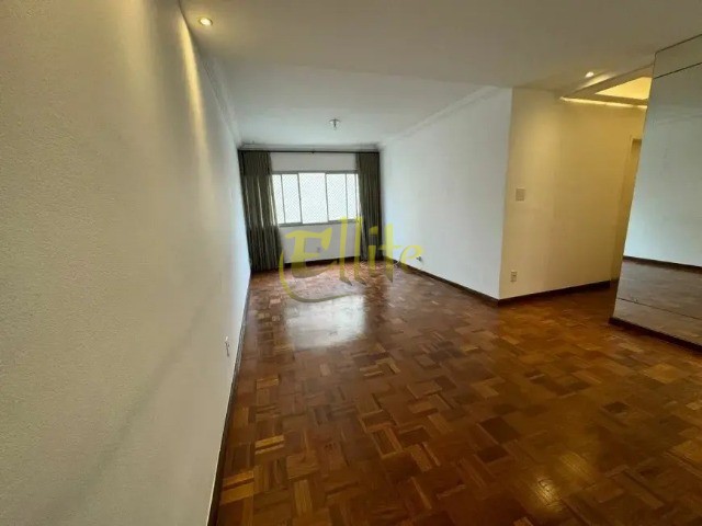 Apartamento para alugar com 3 quartos, 107m² - Foto 1