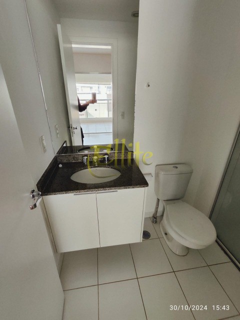 Apartamento para alugar com 1 quarto, 40m² - Foto 18