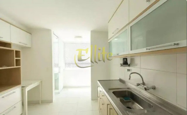 Apartamento para alugar com 2 quartos, 101m² - Foto 6