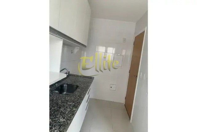 Apartamento para alugar com 2 quartos, 68m² - Foto 5