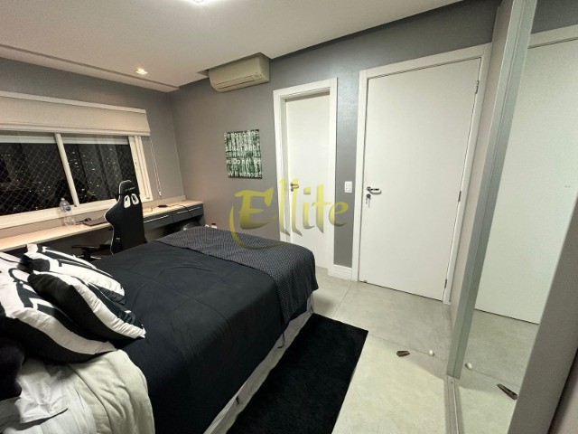 Apartamento para alugar com 4 quartos, 237m² - Foto 37